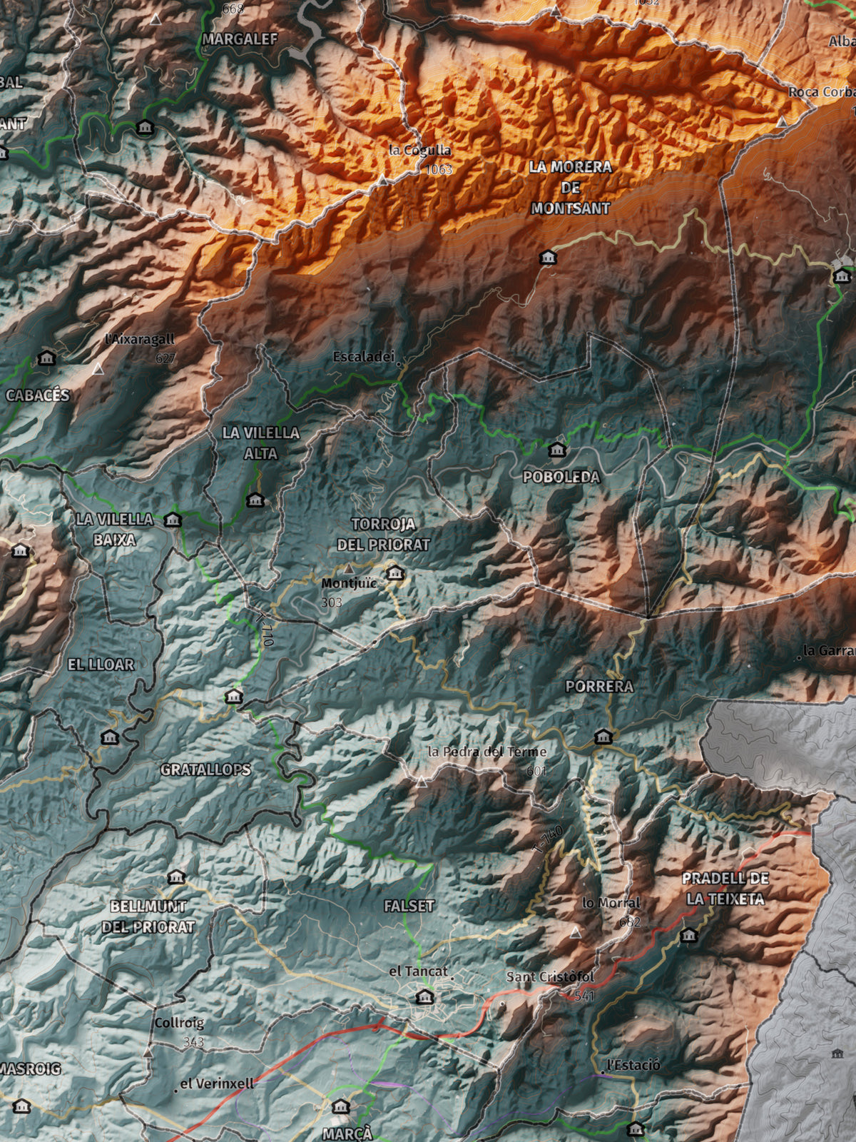 Mapa de relieve del Priorat, con el territorio en color y el entorno en blanco. Detalle de la zona central. 30 × 40 cm. Estilo Azul y naranja.