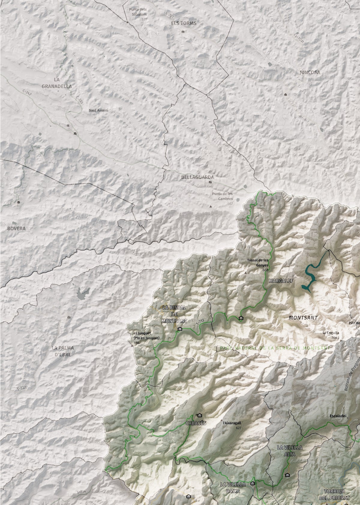 Mapa de relieve del Priorat, con el territorio en color y el entorno en blanco. Detalle de la zona superior izquierda. 50 × 70 cm. Estilo Cartográfico.