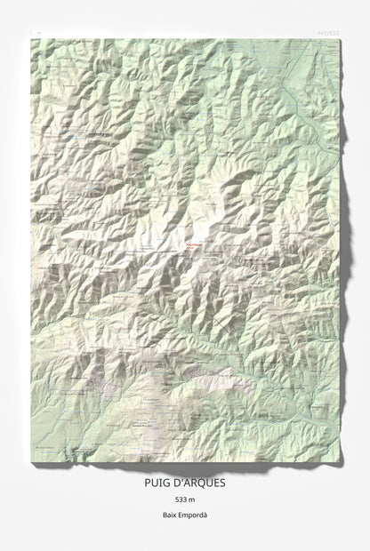 Mapa de relieve de Puig d'Arques, 533 m, Baix Empordà, lámina 100 Cims de Trobart 61 × 91 cm.