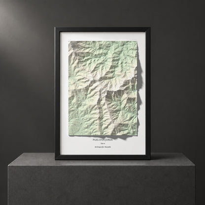 Mapa topogràfic del relleu: Puig d'en Jordà, 754 m. Presentació emmarcada. 70 × 100 cm.