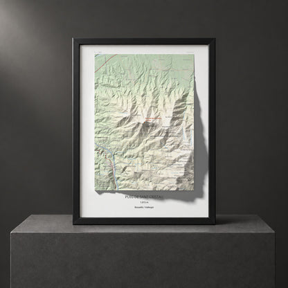 Mapa de relieve de Puig de Sant Cristau, 1015 m, Rosselló · Vallespir, lámina 100 Cims de Trobart. Presentación enmarcada. 30 × 40 cm.