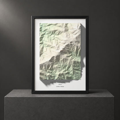 Mapa de relieve de Puig de la Collada Verda, 2403 m, Conflent · Vallespir, lámina 100 Cims de Trobart. Presentación enmarcada. 50 × 70 cm.