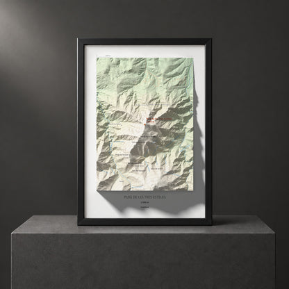Mapa de relieve de Puig de les Tres Esteles, 2099 m, Conflent, lámina 100 Cims de Trobart. Presentación enmarcada. 21 × 30 cm.