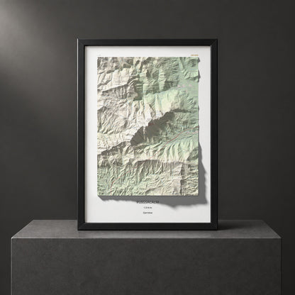 Mapa de relieve de Puigsacalm, 1514 m, Garrotxa, lámina 100 Cims de Trobart. Presentación enmarcada. 50 × 70 cm.
