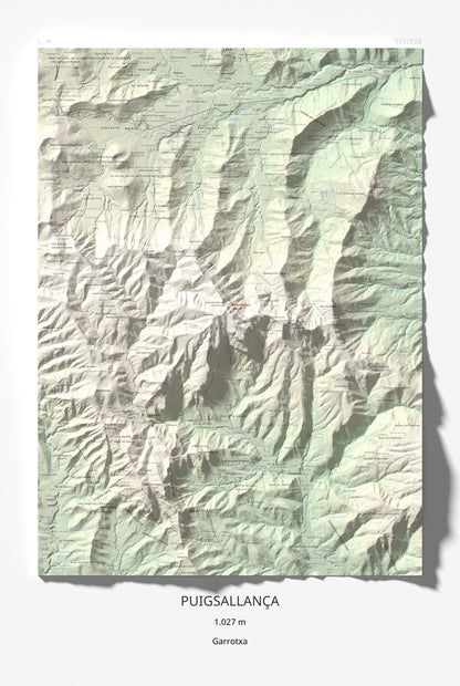 Mapa de relieve de Puigsallança, 1027 m, Garrotxa, lámina 100 Cims de Trobart 61 × 91 cm.