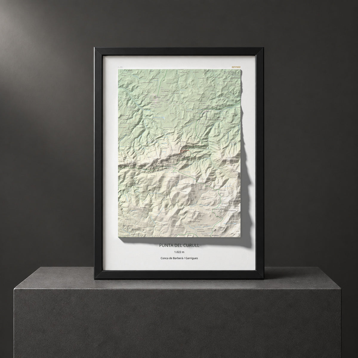 Mapa de relieve de Punta del Curull, 1022 m, Conca de Barberà · Garrigues, lámina 100 Cims de Trobart. Presentación enmarcada. 50 × 70 cm.