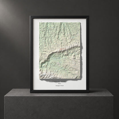 Mapa de relieve de Punta del General, 923 m, Garrigues · Priorat, lámina 100 Cims de Trobart. Presentación enmarcada. 30 × 40 cm.