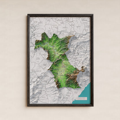 Mapa de relieve de la Ribera d’Ebre, con el territorio en color y el entorno en blanco. Presentación con marco. 21 × 30 cm. Estilo Clásico.