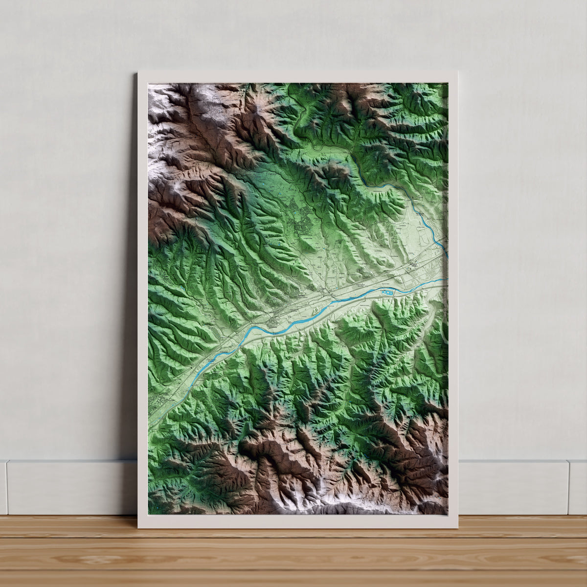 Mapa artístico del relieve de Riells i Viabrea, a la Selva, con 15 km de entorno y base topográfica ICGC. Presentación enmarcada.