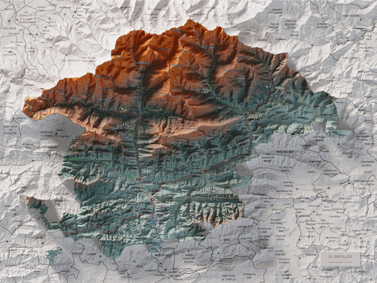 Mapa de relleu del Ripollès, amb el territori en color i l’entorn en blanc. Vista completa de la làmina. 30 × 40 cm. Estil Blau i taronja.