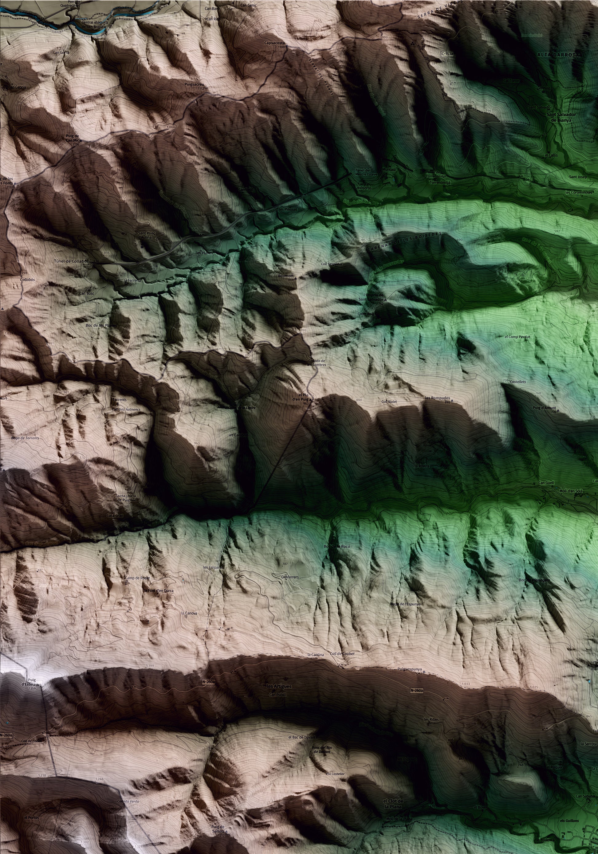 Mapa artístico del relieve de Riudaura, a la Garrotxa, con 15 km de entorno y base topográfica ICGC. Detalle de la zona superior izquierda.
