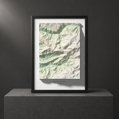 Mapa de relieve de Roc de Galliner, 1630 m, Alt Urgell, lámina 100 Cims de Trobart. Presentación enmarcada. 50 × 70 cm.
