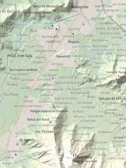 Mapa de relieve de Roca Lladre, 907 m, Garrotxa, lámina 100 Cims de Trobart. Detalle de la zona superior izquierda. 30 × 40 cm.
