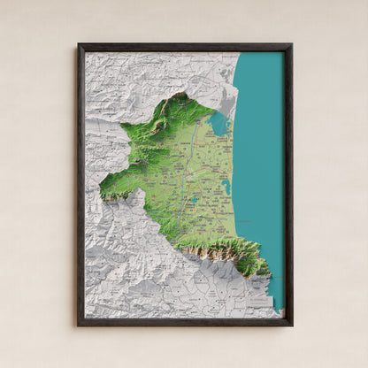 Mapa de relieve del Rosselló, con el territorio en color y el entorno en blanco. Presentación con marco. 30 × 40 cm. Estilo Clásico.
