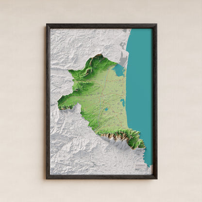 Mapa de relieve del Rosselló, con el territorio en color y el entorno en blanco. Presentación con marco. 70 × 100 cm. Estilo Clásico.