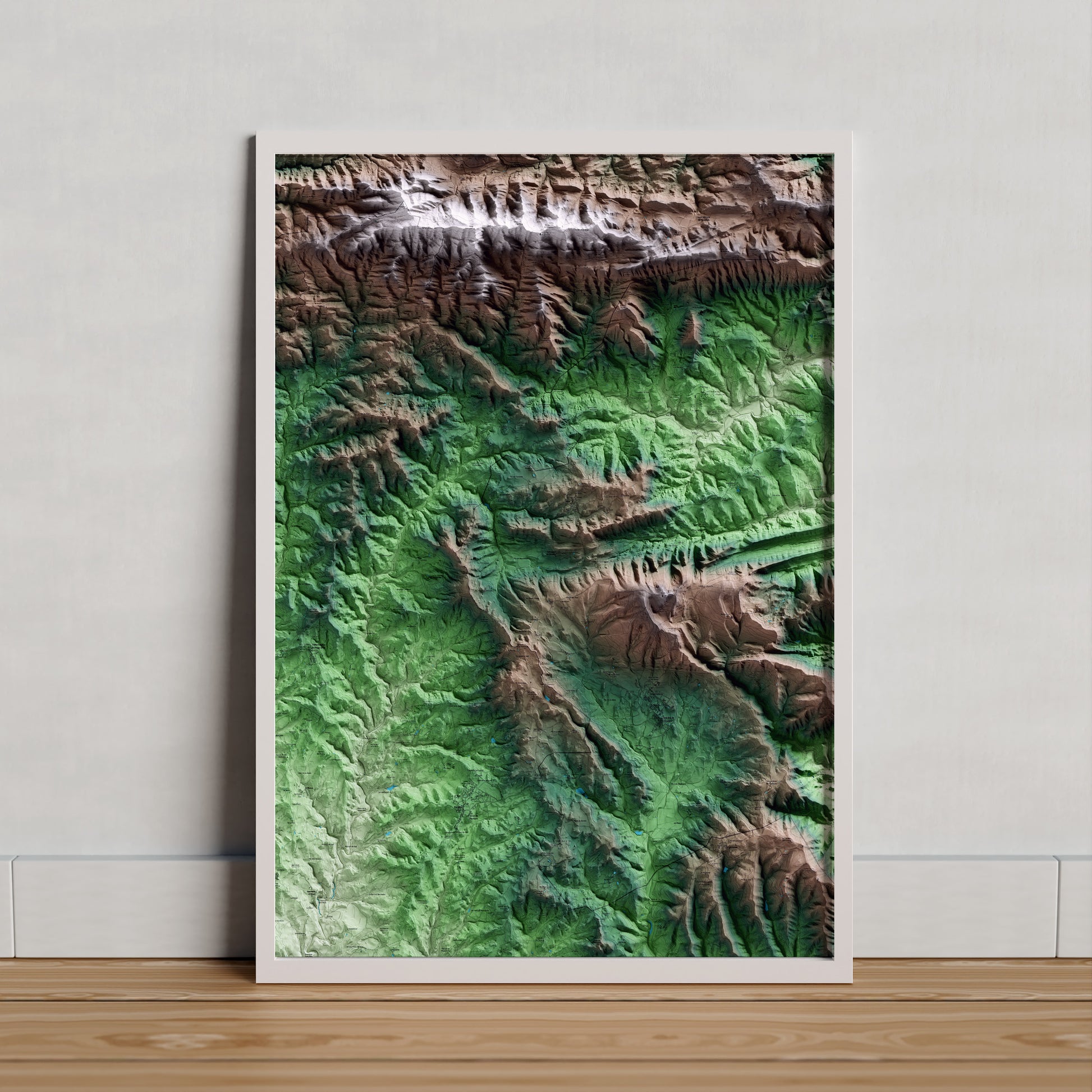 Mapa artístico del relieve de Sant Agustí de Lluçanès, a Osona, con 15 km de entorno y base topográfica ICGC. Presentación enmarcada.