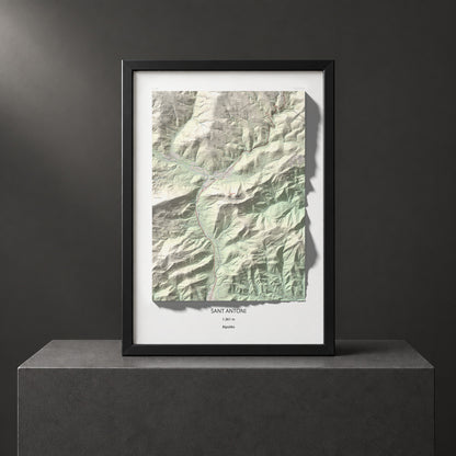 Mapa de relieve de Sant Antoni, 1361 m, Ripollès, lámina 100 Cims de Trobart. Presentación enmarcada. 70 × 100 cm.