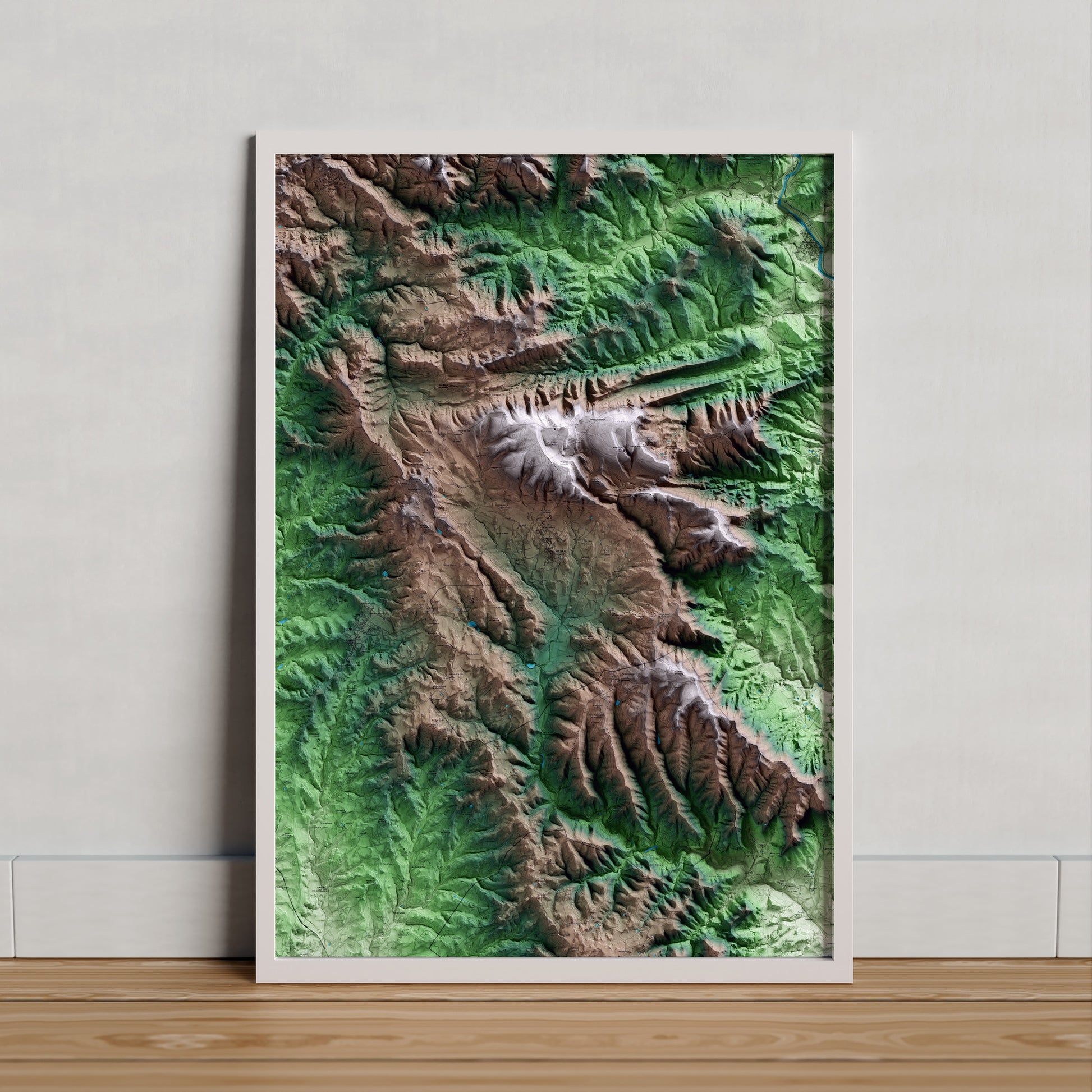 Mapa artístico del relieve de Sant Boi de Lluçanès, a Osona, con 15 km de entorno y base topográfica ICGC. Presentación enmarcada.