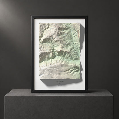 Mapa de relieve de Sant Quiri, 1503 m, Alt Urgell, lámina 100 Cims de Trobart. Presentación enmarcada. 50 × 70 cm.