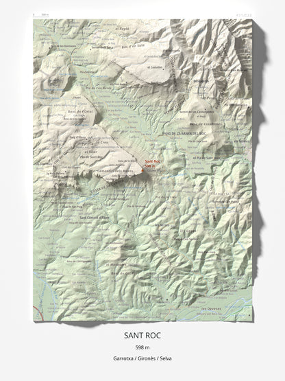 Mapa de relieve de Sant Roc, 598 m, Garrotxa · Gironès · Selva, lámina 100 Cims de Trobart 30 × 40 cm.