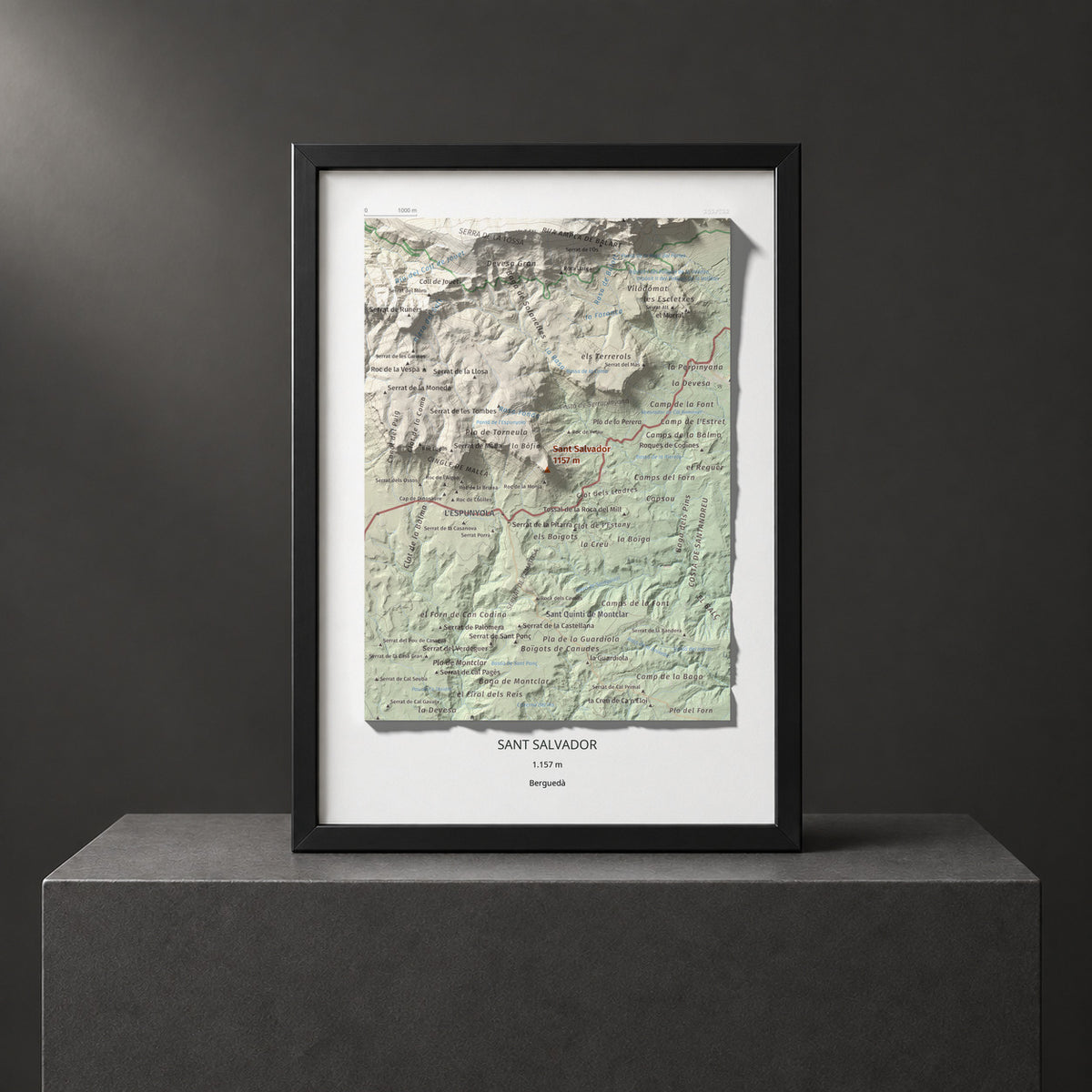 Mapa de relieve de Sant Salvador, 1157 m, Berguedà, lámina 100 Cims de Trobart. Presentación enmarcada. 21 × 30 cm.