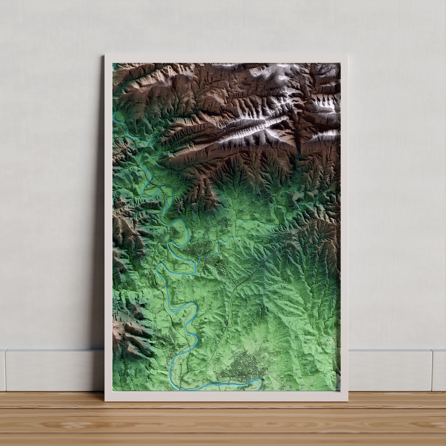 Mapa artístico del relieve de Sant Vicenç de Torelló, a Osona, con 15 km de entorno y base topográfica ICGC. Presentación enmarcada.