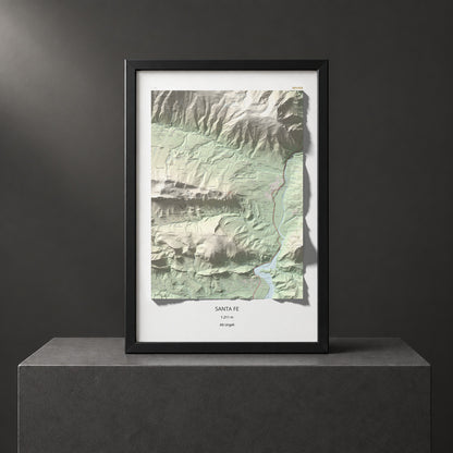 Mapa de relieve de Santa Fe, 1211 m, Alt Urgell, lámina 100 Cims de Trobart. Presentación enmarcada. 61 × 91 cm.