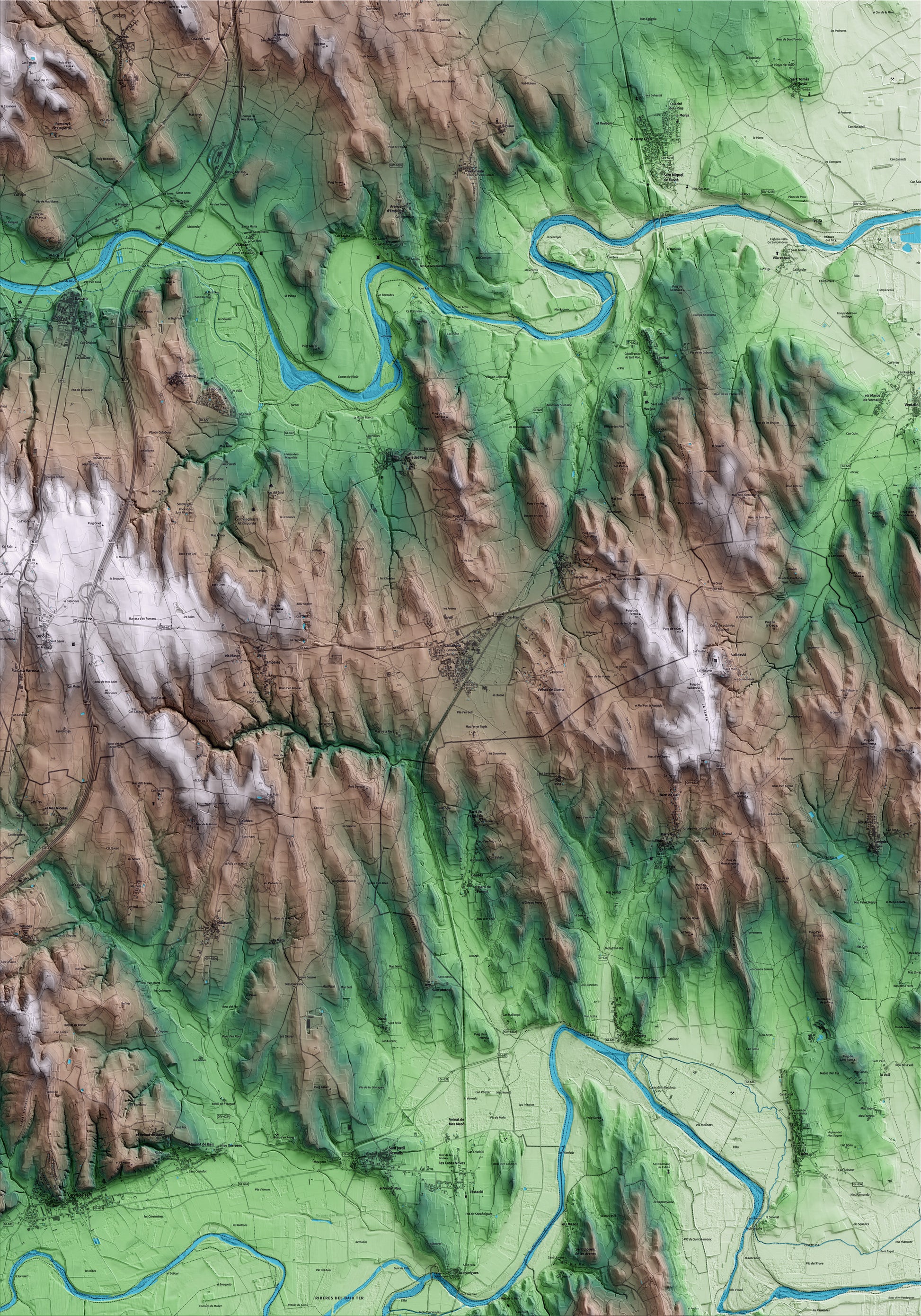 Mapa artístico del relieve de Saus, Camallera i Llampaies, al Alt Empordà, con 15 km de entorno y base topográfica ICGC