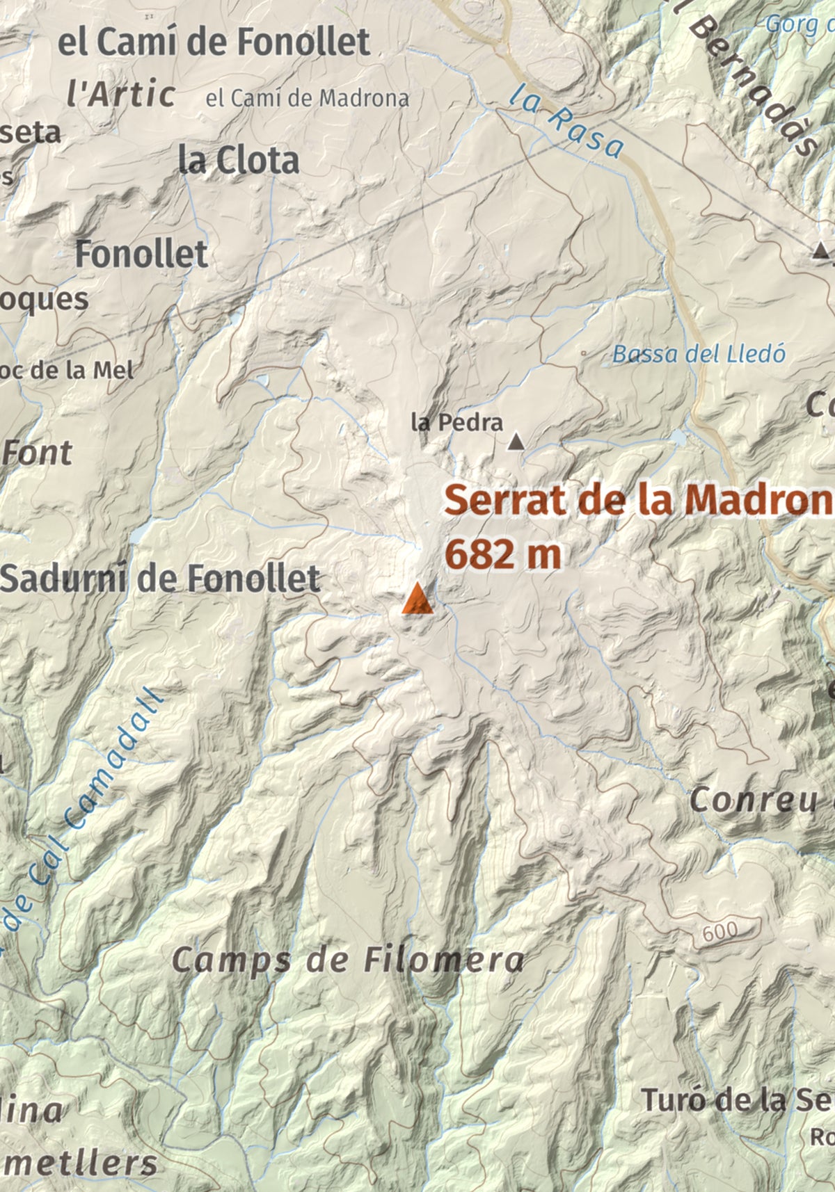 Mapa topográfico del relieve: Serrat de la Madrona, 682 m. Detalle de la zona central. 21 × 30 cm.