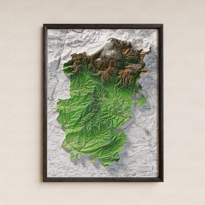 Mapa de relieve del Solsonès, con el territorio en color y el entorno en blanco. Presentación con marco. 30 × 40 cm. Estilo Clásico.