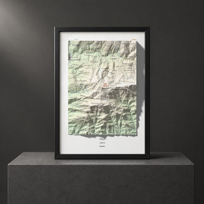 Mapa de relieve de Taga, 2040 m, Ripollès, lámina 100 Cims de Trobart. Presentación enmarcada. 21 × 30 cm.