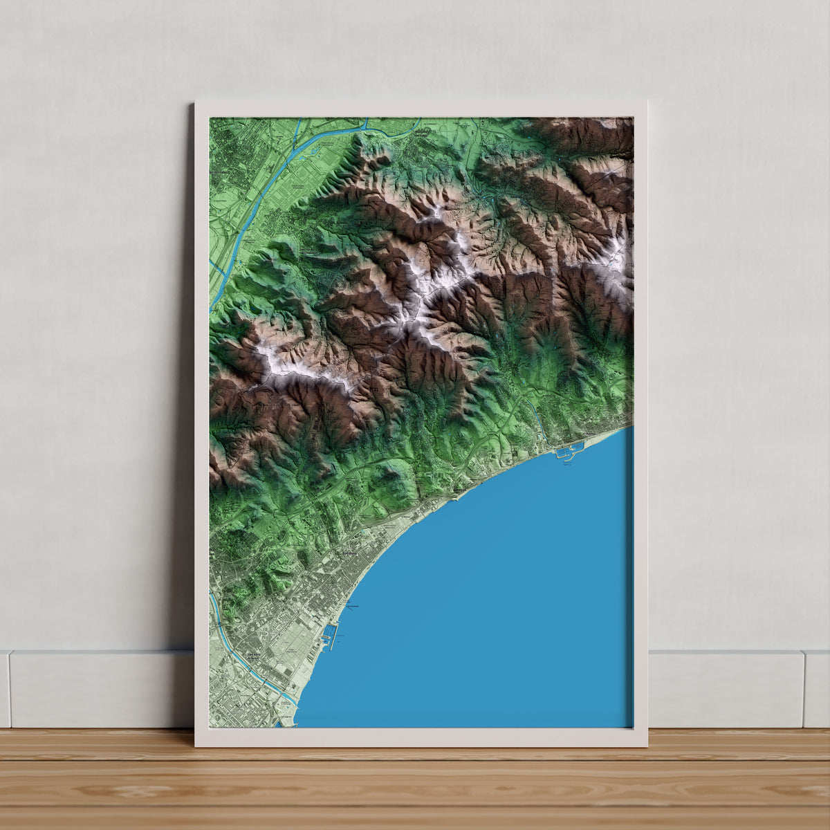 Mapa artístico del relieve de Tiana, al Maresme, con 15 km de entorno y base topográfica ICGC. Presentación enmarcada.
