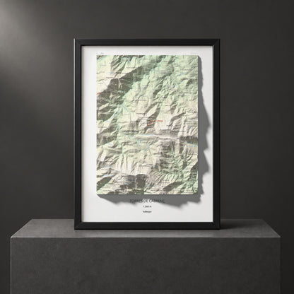 Mapa de relieve de Torres de Cabrenç, 1344 m, Vallespir, lámina 100 Cims de Trobart. Presentación enmarcada. 30 × 40 cm.