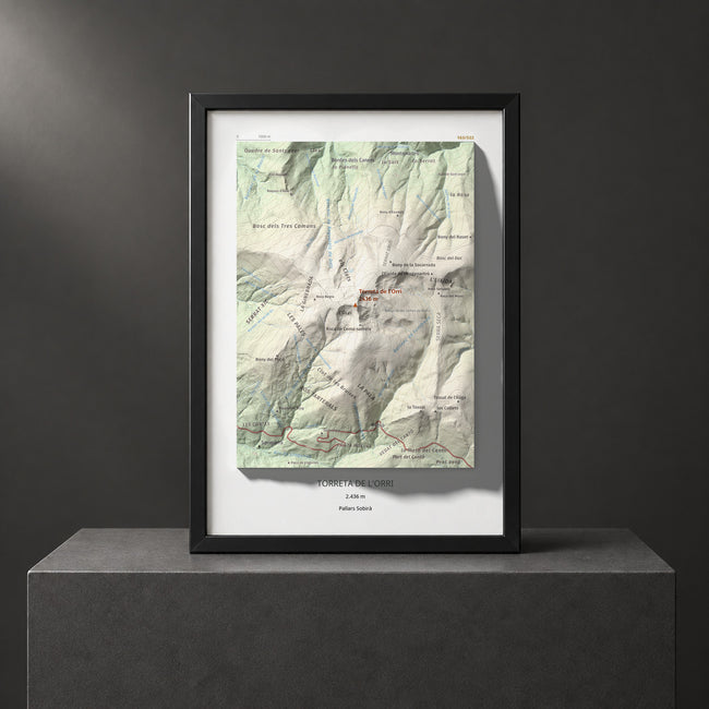 Mapa de relieve de Torreta de l'Orri, 2436 m, Pallars Sobirà, lámina 100 Cims de Trobart. Presentación enmarcada. 21 × 30 cm.