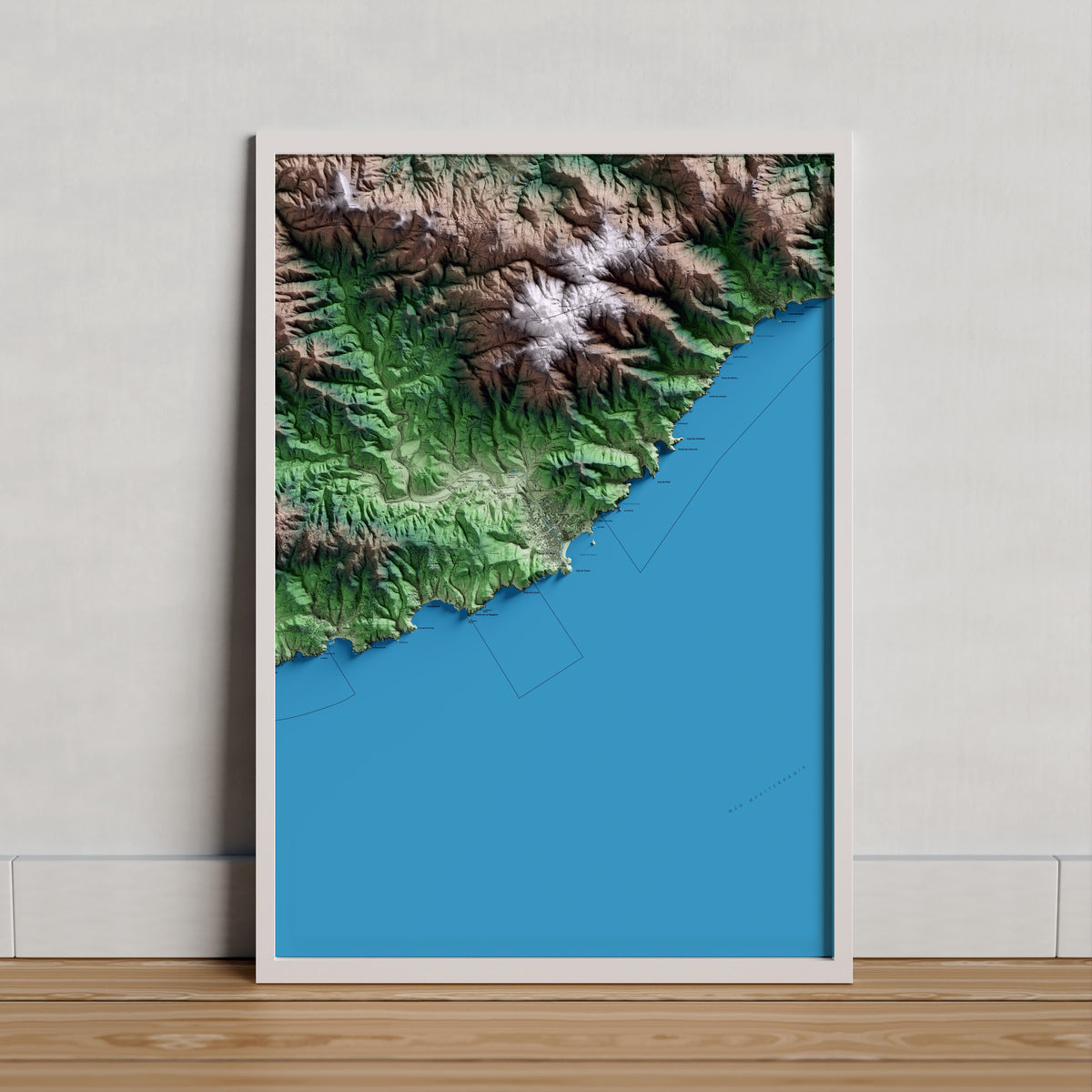 Mapa artístico del relieve de Tossa de Mar, a la Selva, con 15 km de entorno y base topográfica ICGC. Presentación enmarcada.