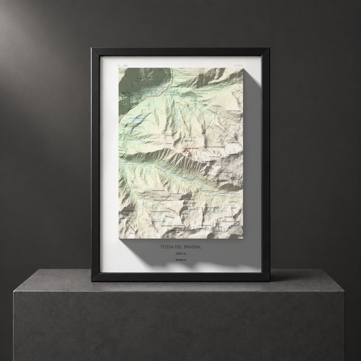 Mapa de relieve de Tossa del Braibal, 2657 m, Andorra, lámina 100 Cims de Trobart. Presentación enmarcada. 30 × 40 cm.