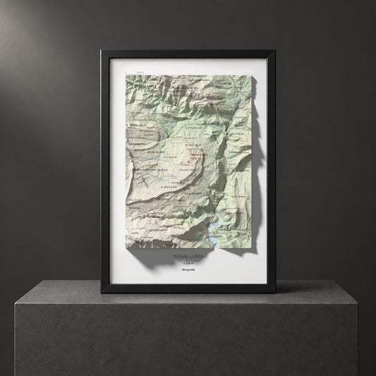 Mapa de relieve de Tossal Llisol, 1326 m, Berguedà, lámina 100 Cims de Trobart. Presentación enmarcada. 21 × 30 cm.