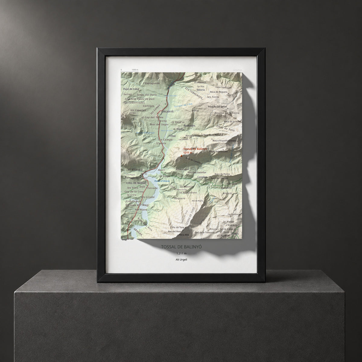 Mapa de relieve de Tossal de Balinyó, 1211 m, Alt Urgell, lámina 100 Cims de Trobart. Presentación enmarcada. 21 × 30 cm.