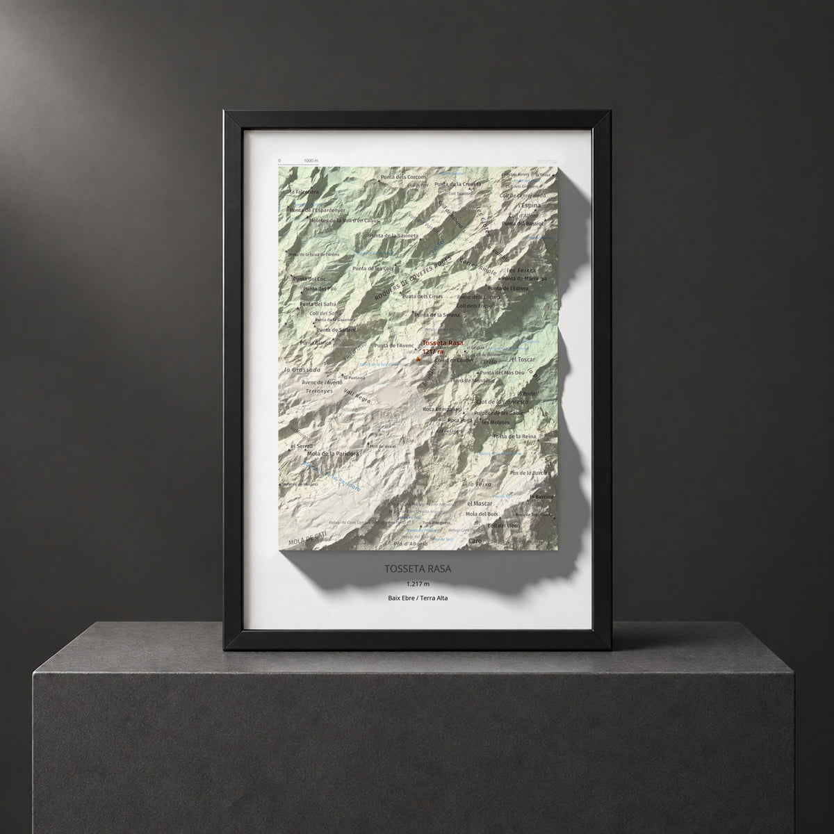Mapa de relieve de Tosseta Rasa, 1217 m, Baix Ebre · Terra Alta, lámina 100 Cims de Trobart. Presentación enmarcada. 21 × 30 cm.