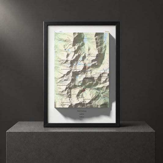 Mapa de relieve de Tristaina, 2878 m, Andorra, lámina 100 Cims de Trobart. Presentación enmarcada. 21 × 30 cm.
