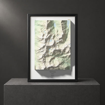 Mapa de relieve de Tristaina, 2878 m, Andorra, lámina 100 Cims de Trobart. Presentación enmarcada. 50 × 70 cm.