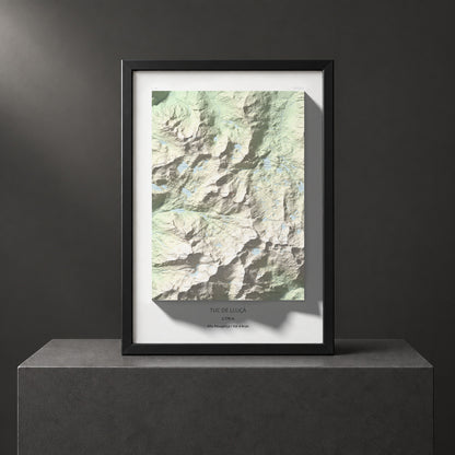 Mapa de relieve de Tuc de Lluçà, 2778 m, Alta Ribagorça · Val d'Aran, lámina 100 Cims de Trobart. Presentación enmarcada. 70 × 100 cm.