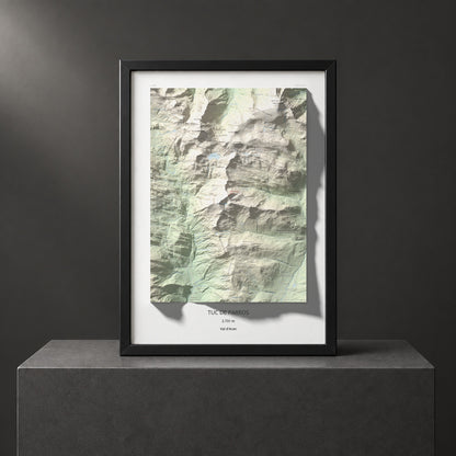 Mapa de relieve de Tuc de Parros, 2731 m, Val d'Aran, lámina 100 Cims de Trobart. Presentación enmarcada. 50 × 70 cm.