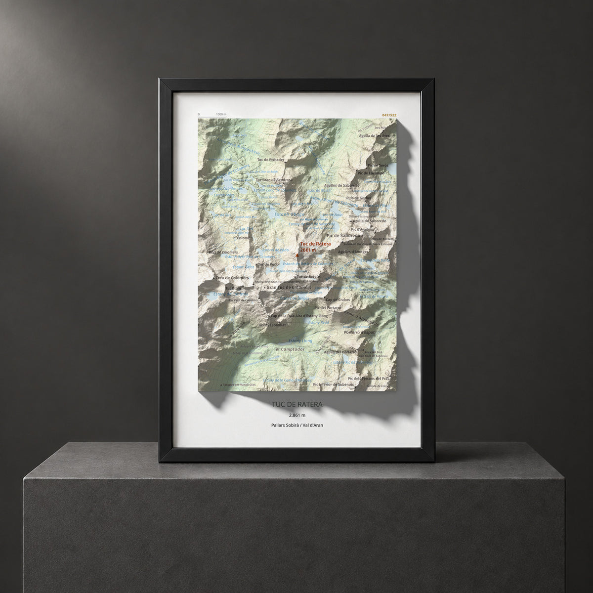 Mapa de relieve de Tuc de Ratera, 2861 m, Pallars Sobirà · Val d'Aran, lámina 100 Cims de Trobart. Presentación enmarcada. 21 × 30 cm.
