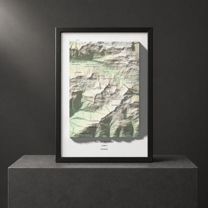 Mapa de relieve de Tuc de Somont, 2508 m, Val d'Aran, lámina 100 Cims de Trobart. Presentación enmarcada. 21 × 30 cm.