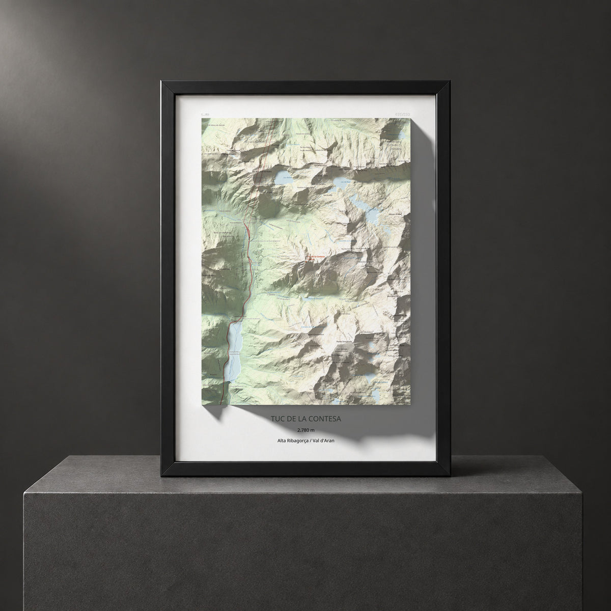 Mapa de relieve de Tuc de la Contesa, 2780 m, Alta Ribagorça · Val d'Aran, lámina 100 Cims de Trobart. Presentación enmarcada. 50 × 70 cm.