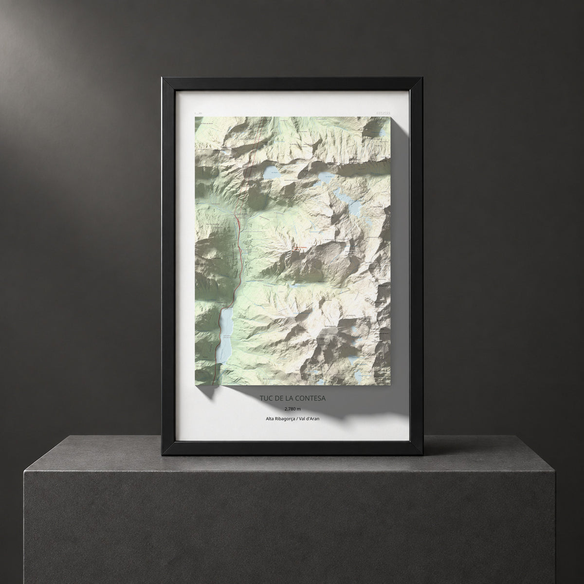 Mapa de relieve de Tuc de la Contesa, 2780 m, Alta Ribagorça · Val d'Aran, lámina 100 Cims de Trobart. Presentación enmarcada. 61 × 91 cm.
