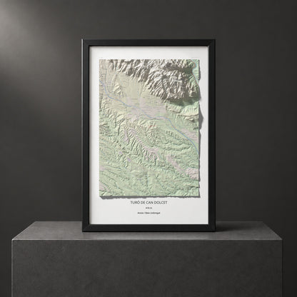 Mapa de relieve de Turó de Can Dolcet, 416 m, Anoia · Baix Llobregat, lámina 100 Cims de Trobart. Presentación enmarcada. 61 × 91 cm.