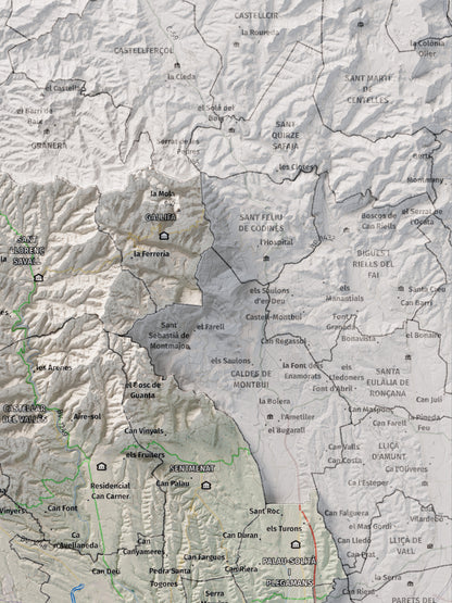 Mapa de relieve del Vallès Occidental, con el territorio en color y el entorno en blanco. Detalle de la zona superior derecha. 30 × 40 cm. Estilo Cartográfico.