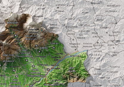 Mapa de relieve del Vallès Oriental, con el territorio en color y el entorno en blanco. Detalle de la zona superior derecha. 21 × 30 cm. Estilo Clásico.